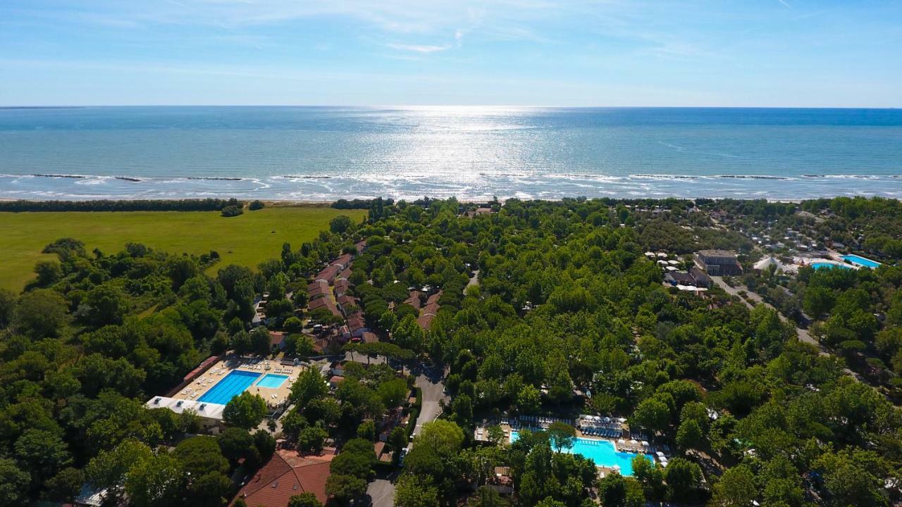 I Tre Moschettieri Camping Village Лидо ди Помпоза Екстериор снимка