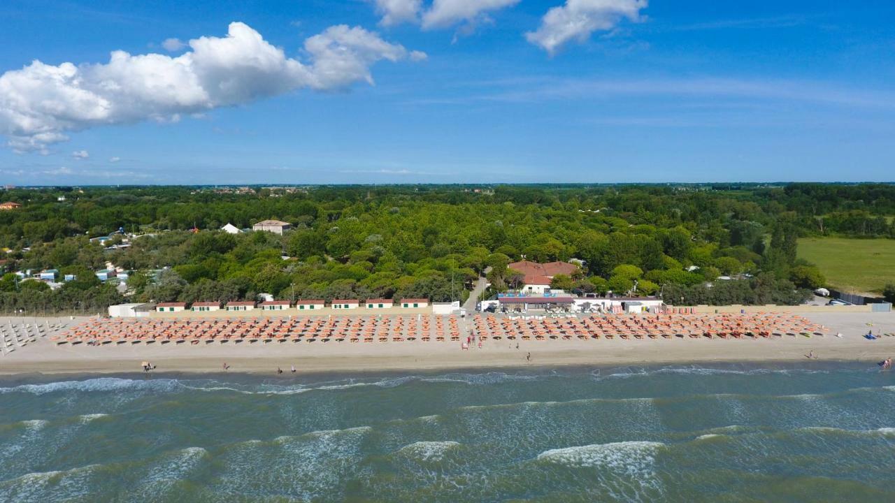I Tre Moschettieri Camping Village Лидо ди Помпоза Екстериор снимка