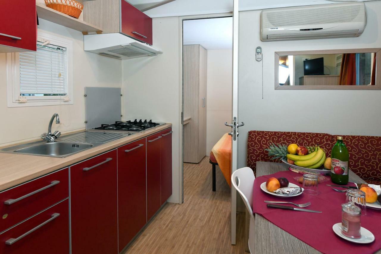 I Tre Moschettieri Camping Village Лидо ди Помпоза Екстериор снимка